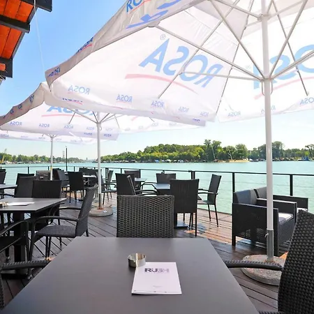 Apartment Rush Cafe & Belgrad